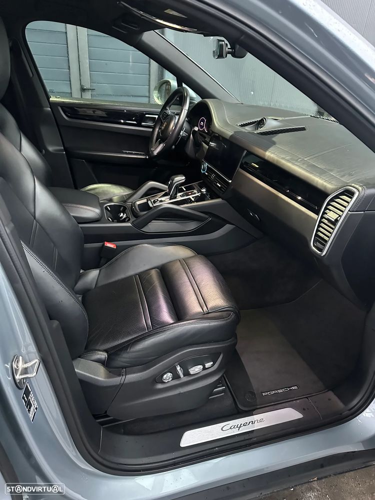 Porsche Cayenne Coupé - 10