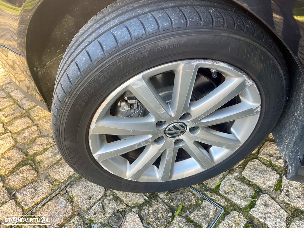 VW Passat Variant 2.0 TDi Highline - 14