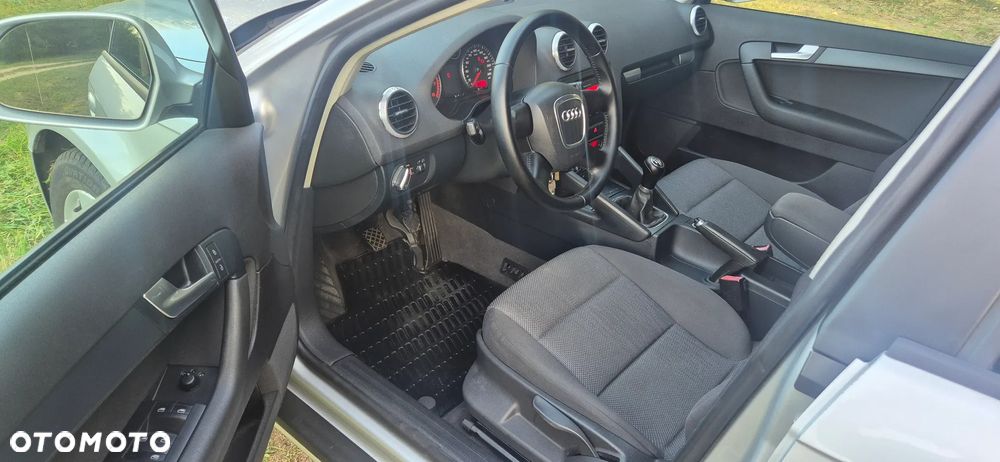 Audi A3 Sportback 1.6 Limited Edition - 11