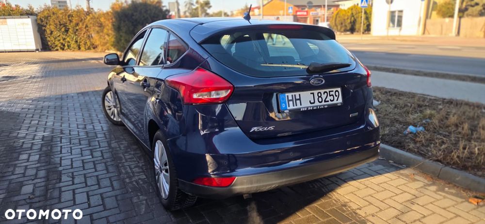 Ford Focus - 10