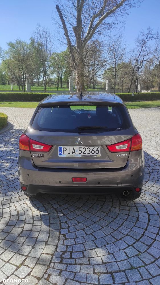 Mitsubishi ASX 1.8 DID Instyle 4WD AS&G - 8