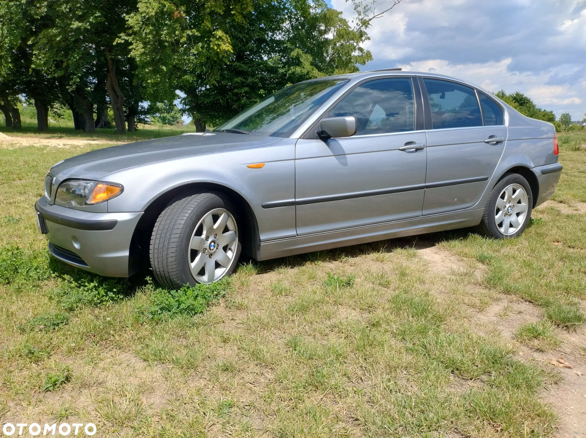 BMW Seria 3 320i - 14