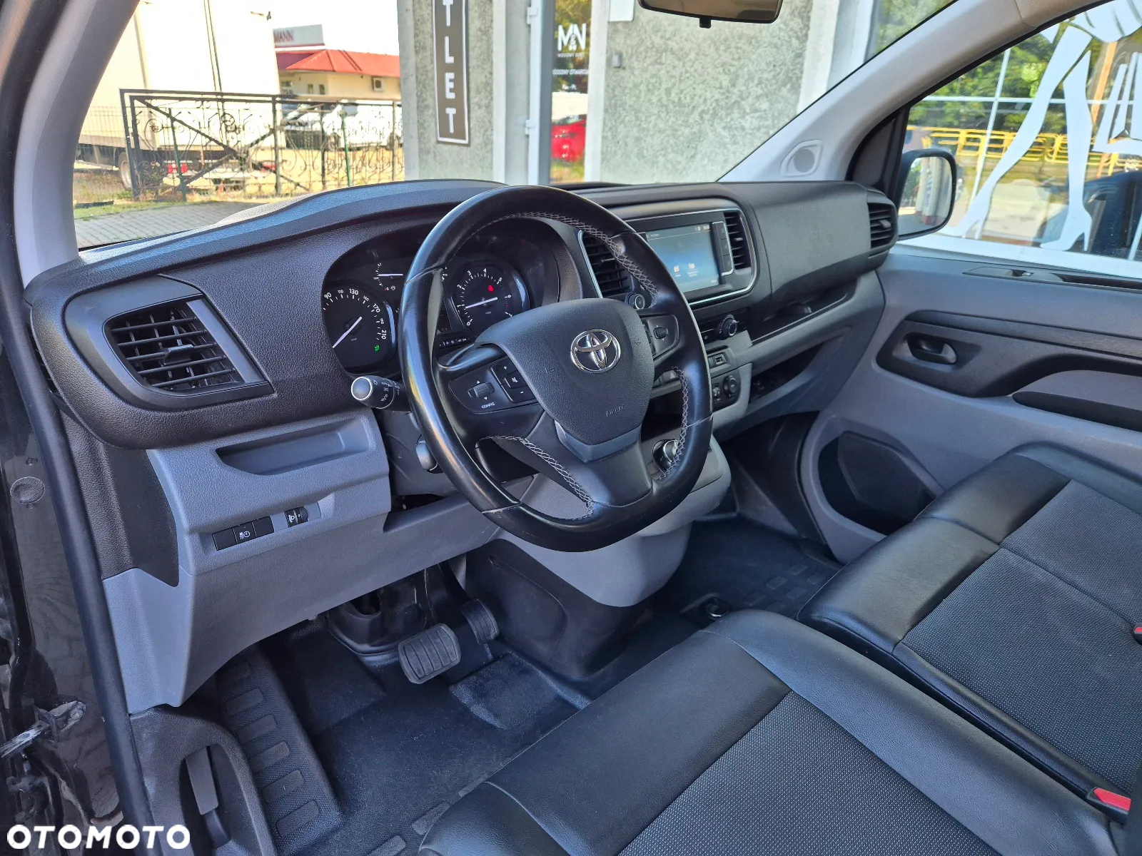 Toyota Proace - 12