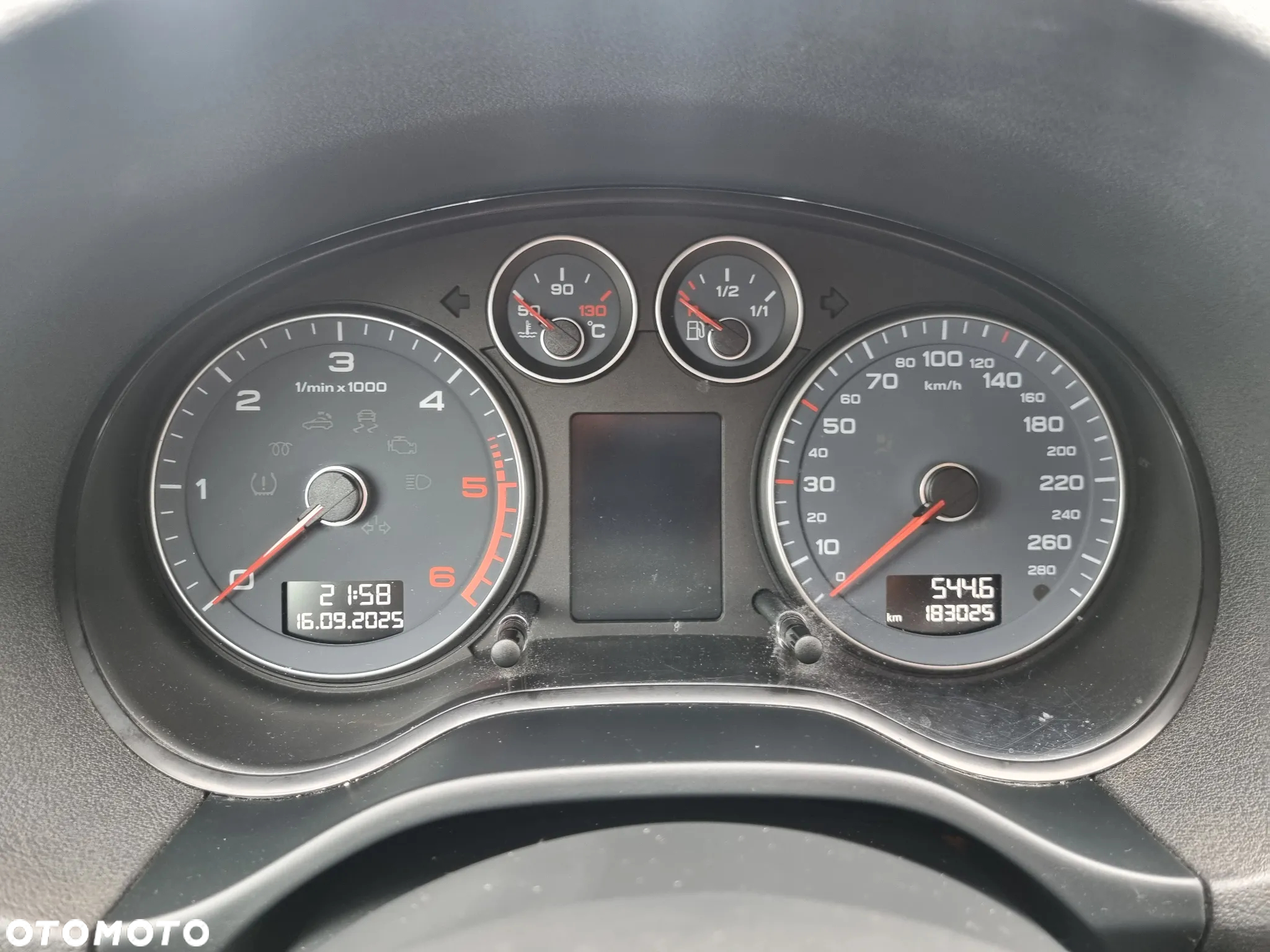 Audi A3 Sportback 2.0 TDI DPF Ambition - 15
