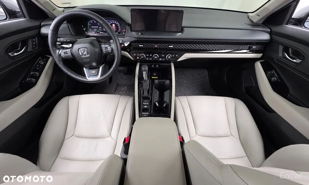 Honda Accord - 8