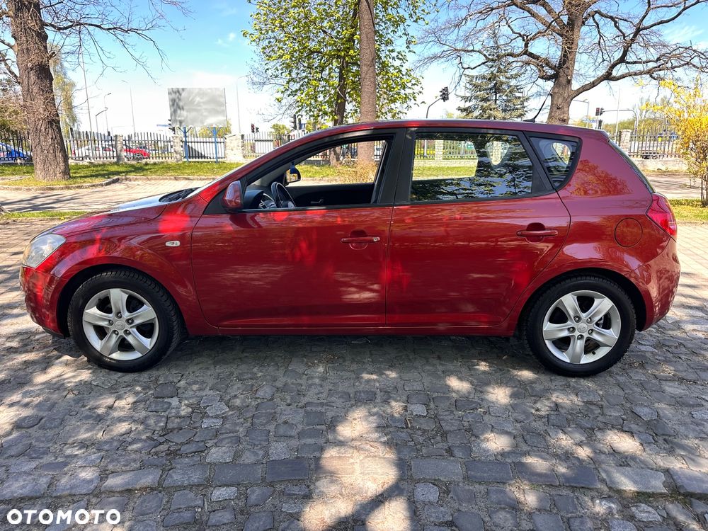 Kia Ceed 1.6 CVVT LX - 2