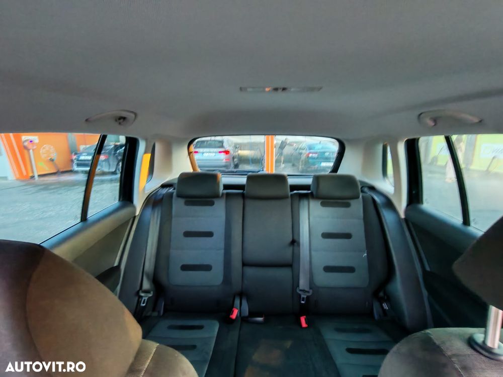 Volkswagen Tiguan 2.0 TDI DPF Trend & Fun - 9