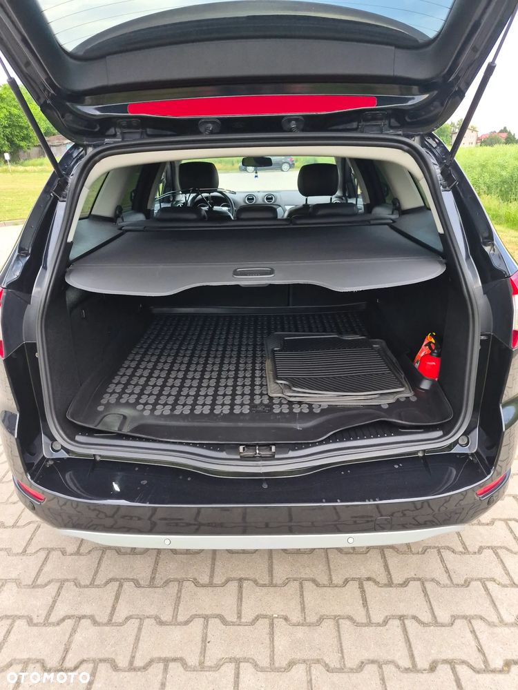 Ford Mondeo 1.6 Eco Boost Start-Stopp Champions Edition - 22