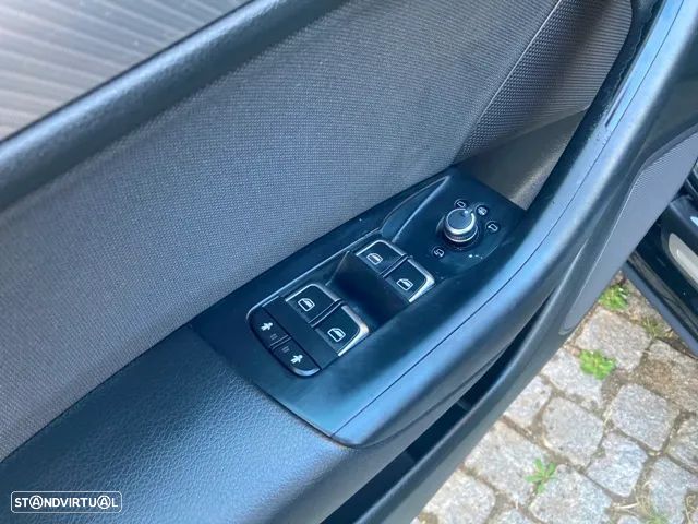 Audi Q3 2.0 TDI Design - 27