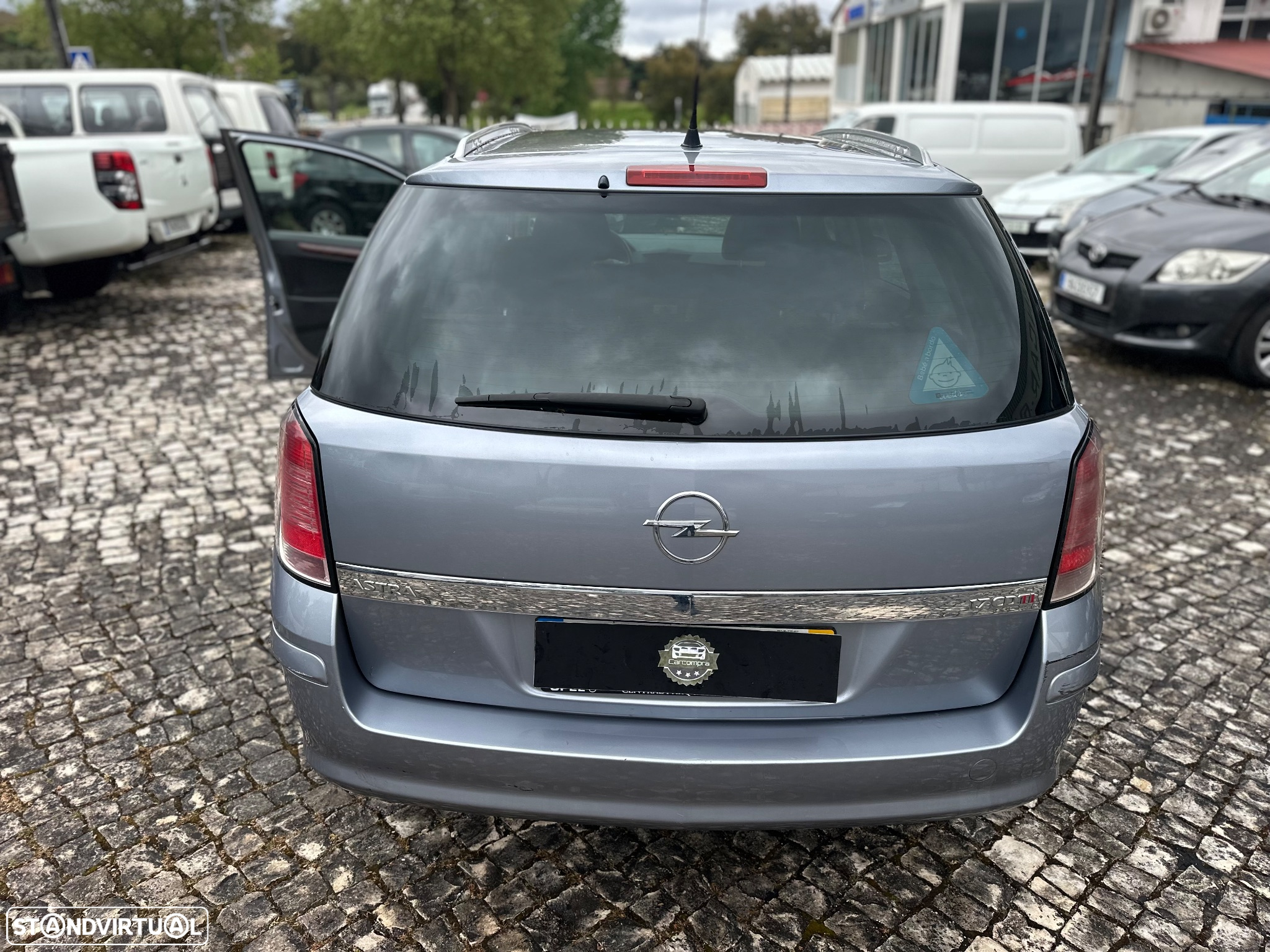 Opel Astra Sports Tourer - 14