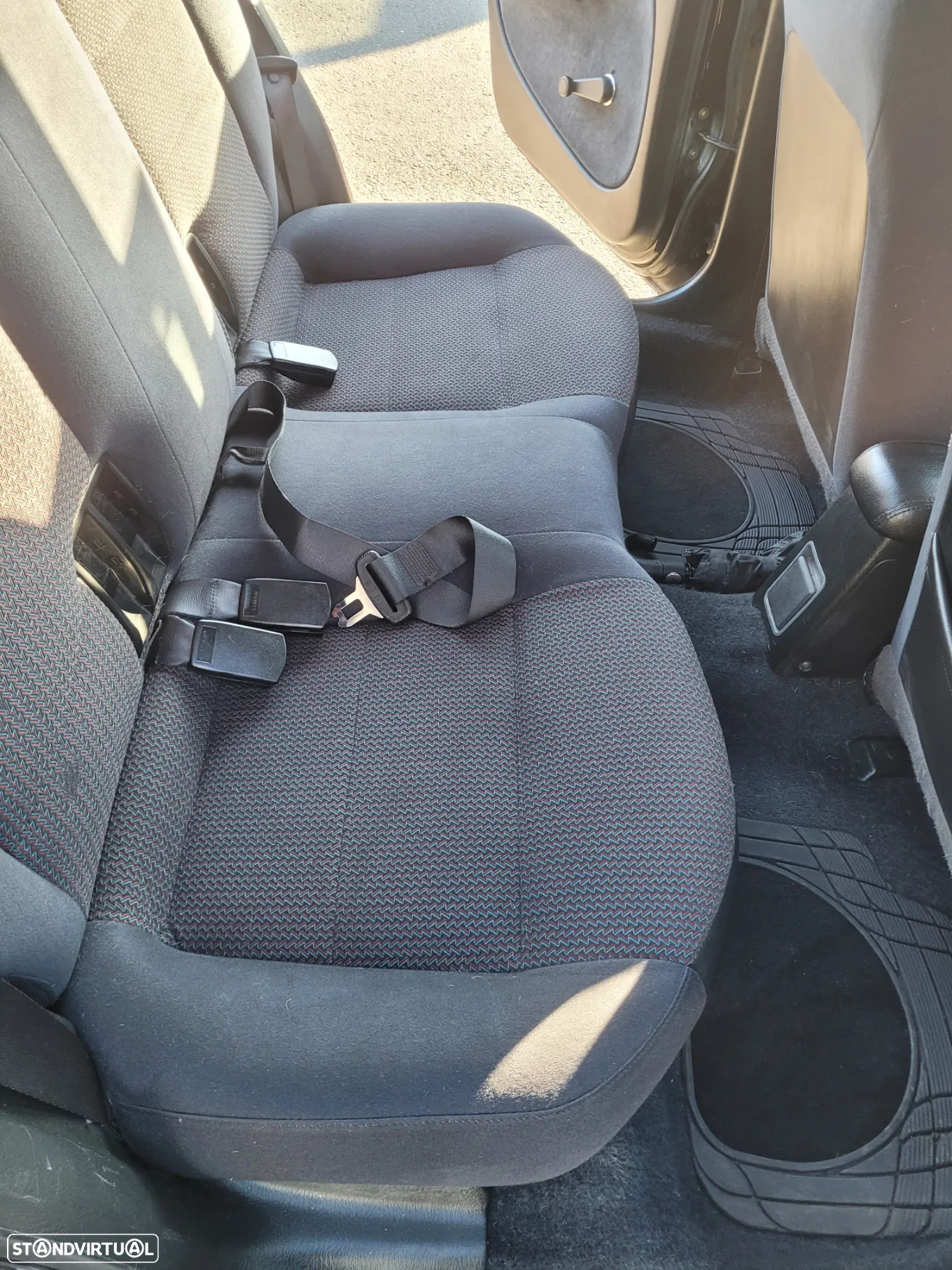 Honda Civic 1.4 LS - 6