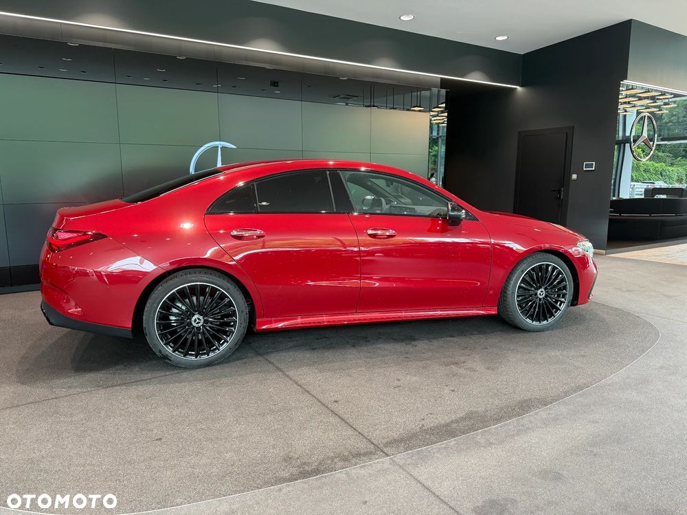 Mercedes-Benz CLA 200 mHEV AMG Line 7G-DCT - 2