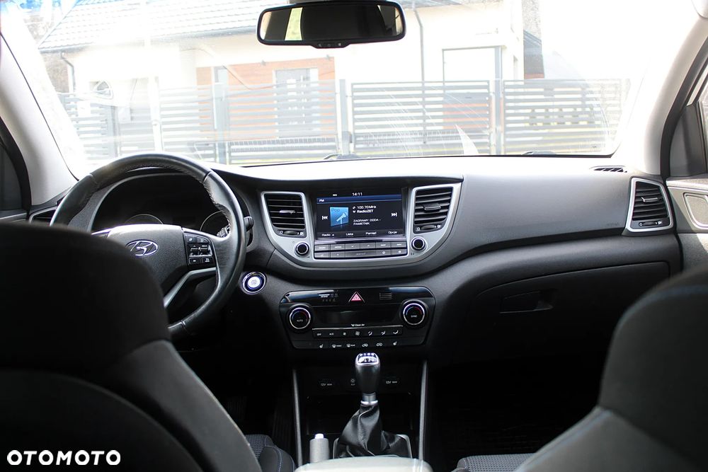 Hyundai Tucson 1.7 CRDI BlueDrive GO 2WD - 8