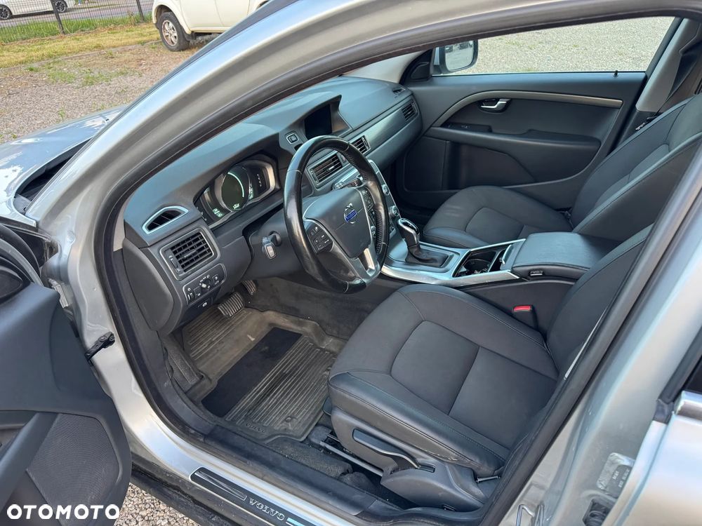 Volvo XC 70 D4 AWD Momentum - 5