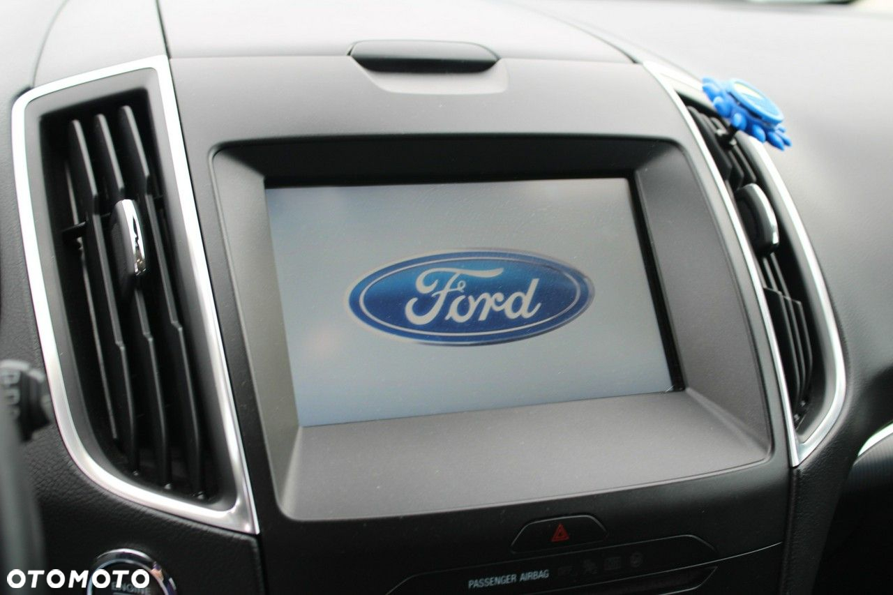 Ford S-Max - 21