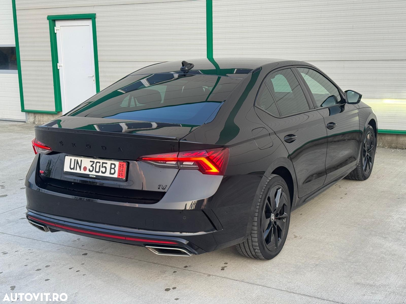 Skoda Octavia 1.4 TSI iV DSG RS Plus - 4