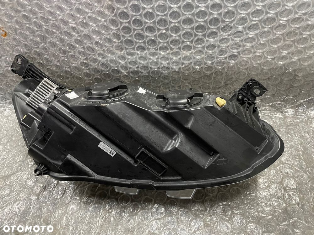 LAMPA LEWA PRZÓD PRZEDNIA FORD FOCUS MK4 IV ZWYKŁA H7 LED SREBRNA JX7B-13W030AE - 10