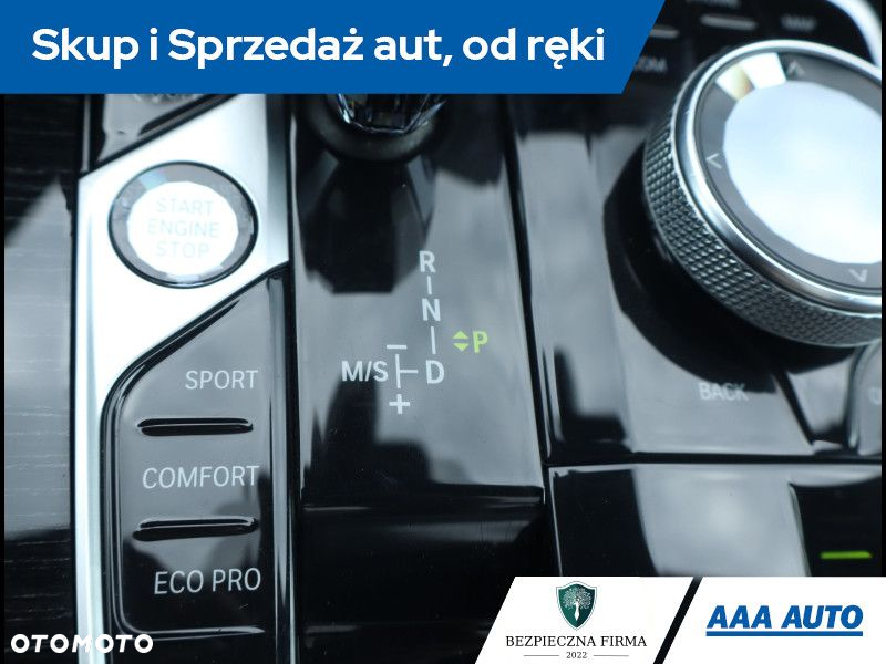 BMW X7 - 14