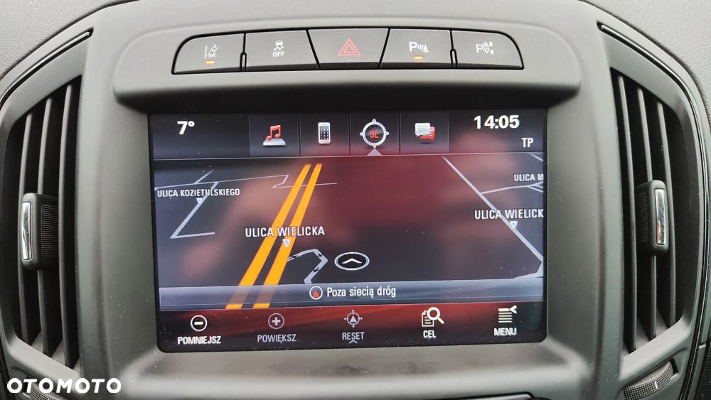 Opel Insignia 2.0 CDTI Cosmo S&S - 32