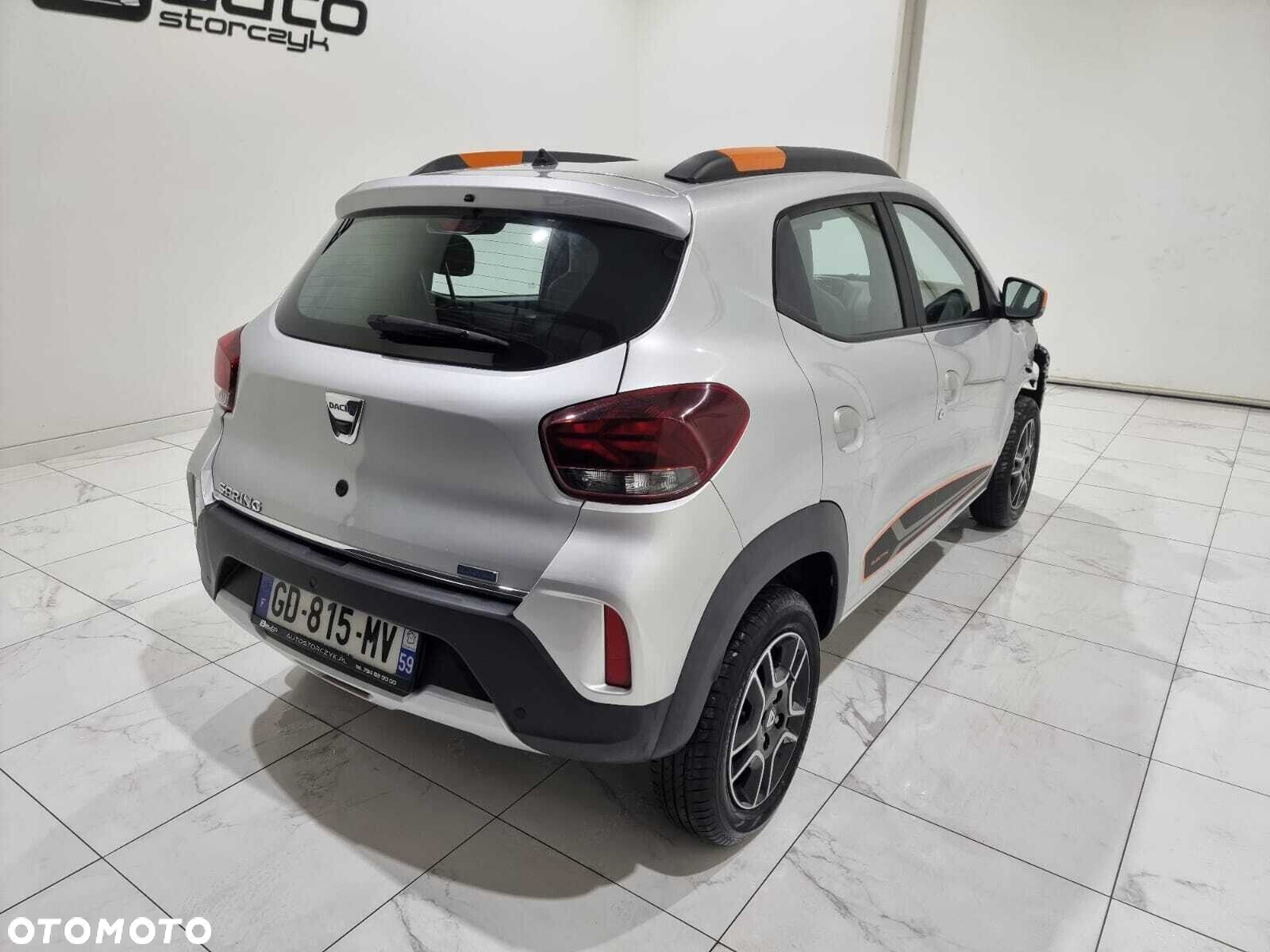 Dacia Spring - 11