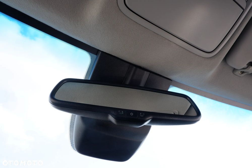 Kia Niro 1.6 GDI HEV 2WD OPF Spirit - 19