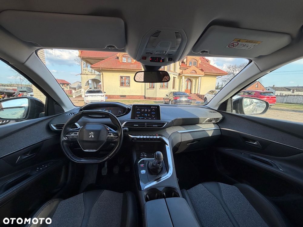 Peugeot 3008 - 14