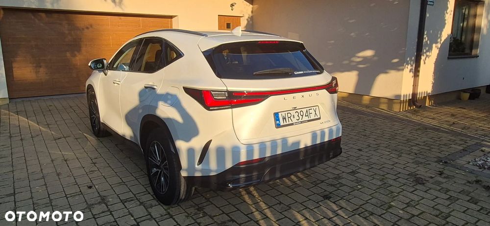 Lexus NX 350h Elegance 2WD - 9