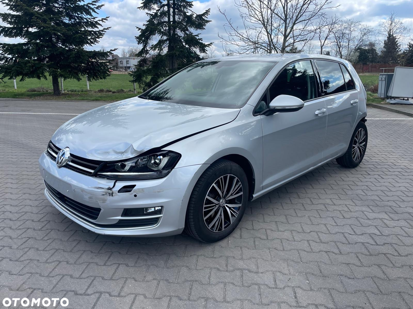 Volkswagen Golf 1.2 TSI BlueMotion Technology Allstar - 7