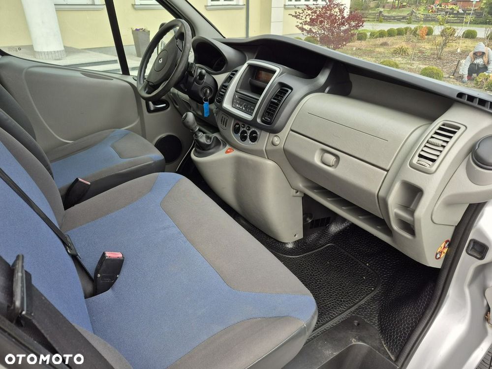 Renault Trafic - 6