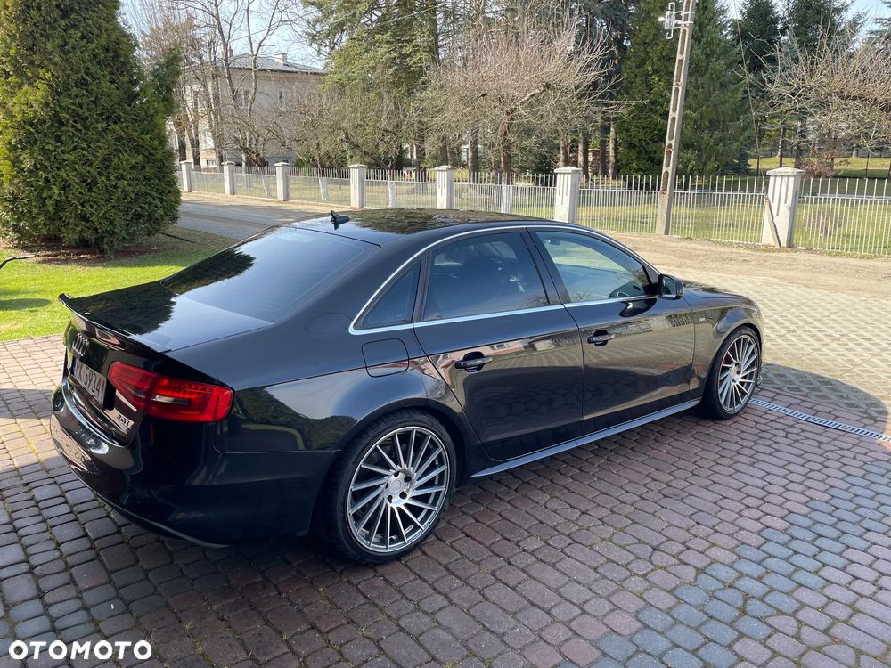 Audi A4 Limousine - 10