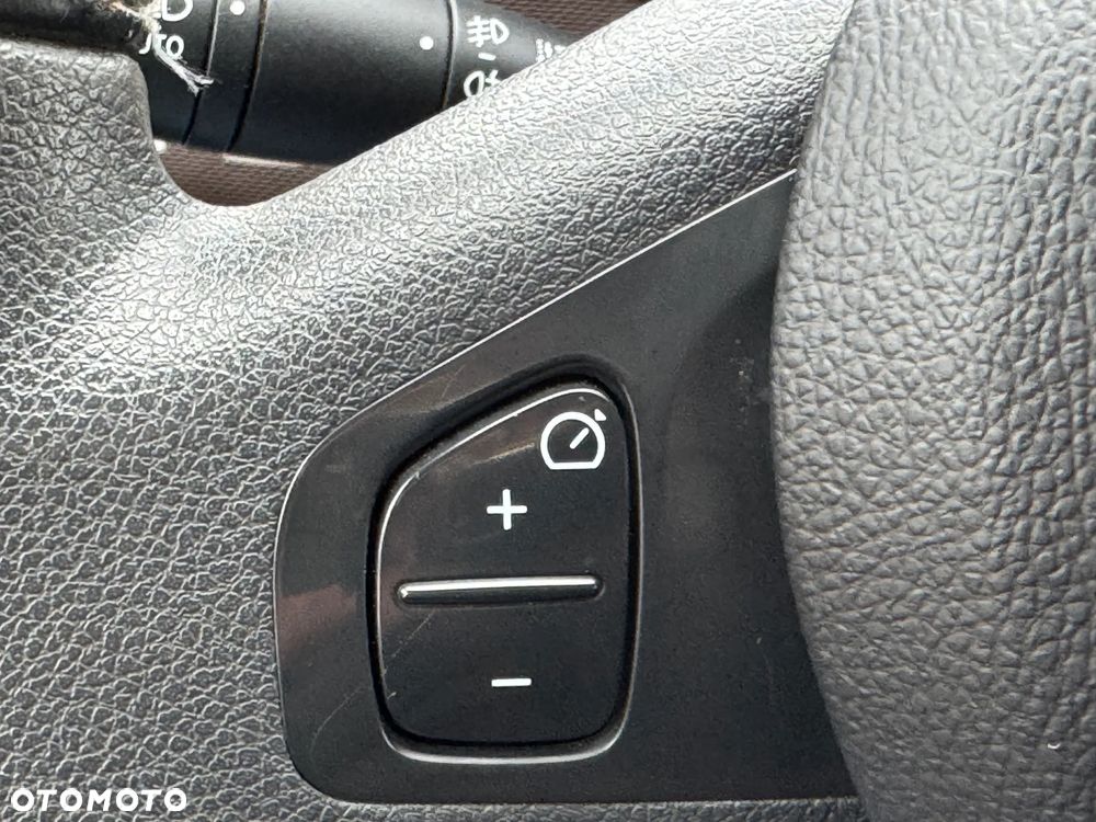 Opel VIVARO - 14