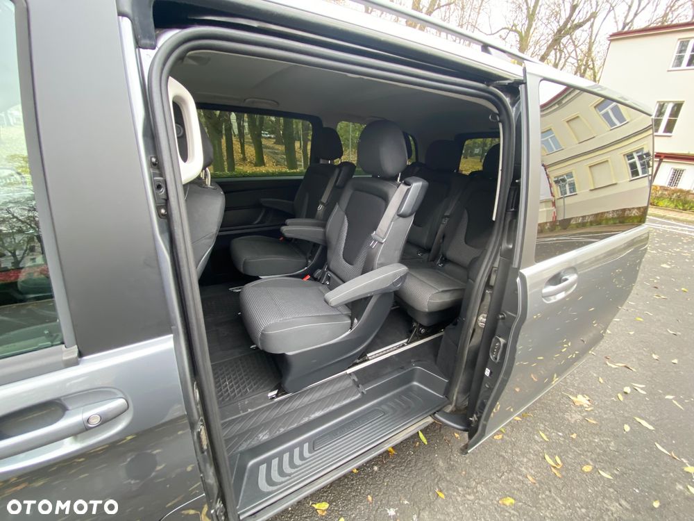 Mercedes-Benz Klasa V 220 d kompakt 9G-TRONIC Edition 2020 - 6