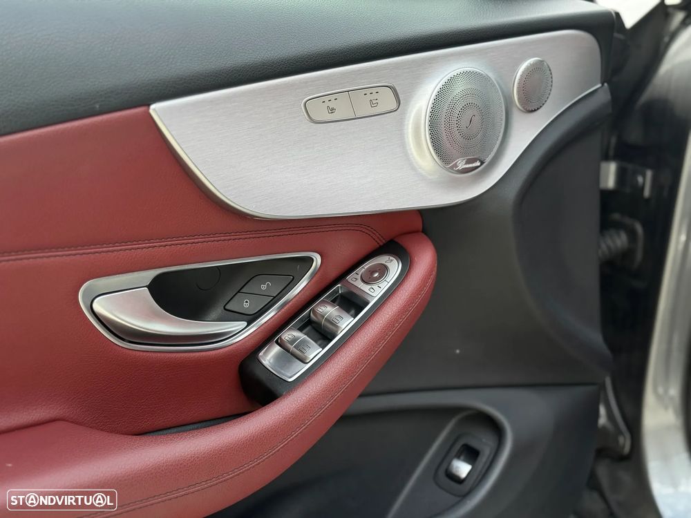Mercedes-Benz C 220 d Cabrio 9G-Tronic AMG Line - 23