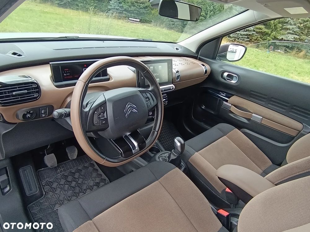 Citroën C4 Cactus 1.2 PureTech Live EU6 - 19