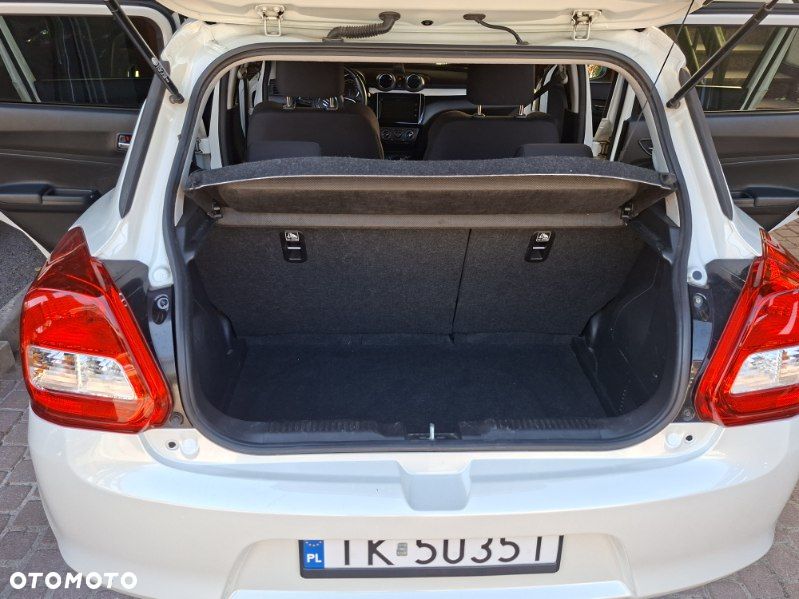 Suzuki Swift 1.2 Premium Plus - 11