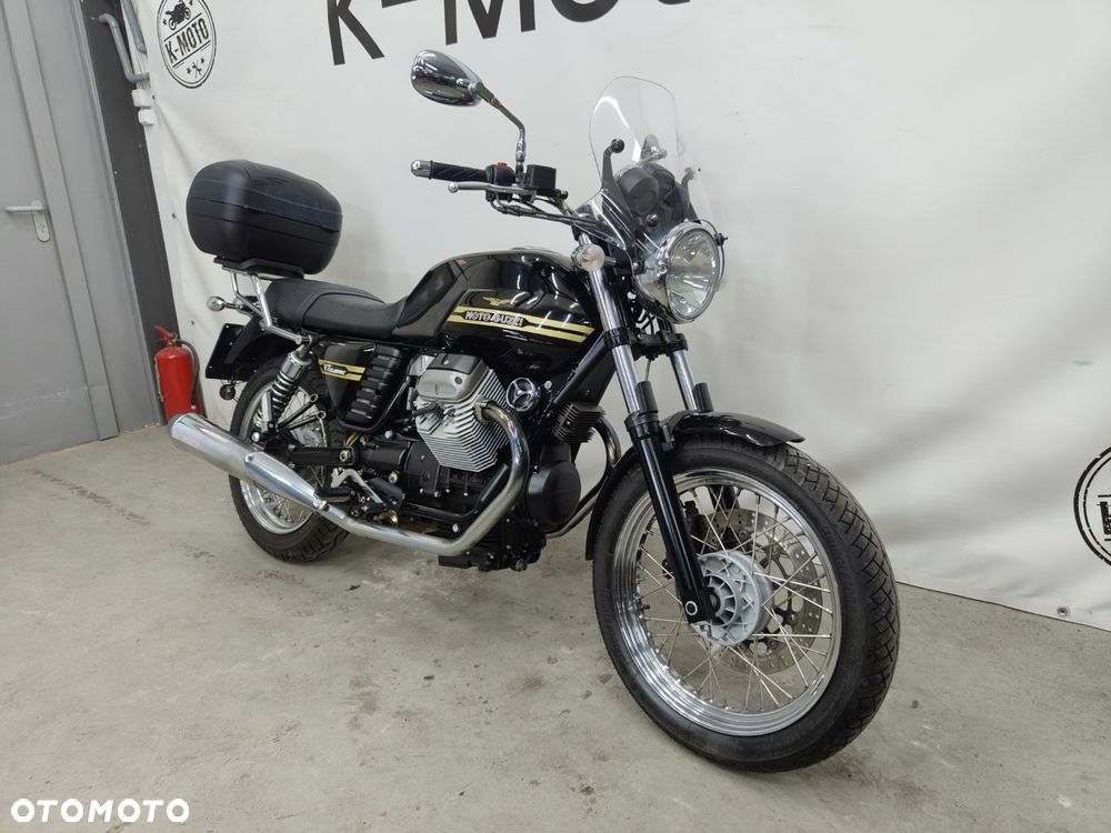 Moto Guzzi V7 - 2