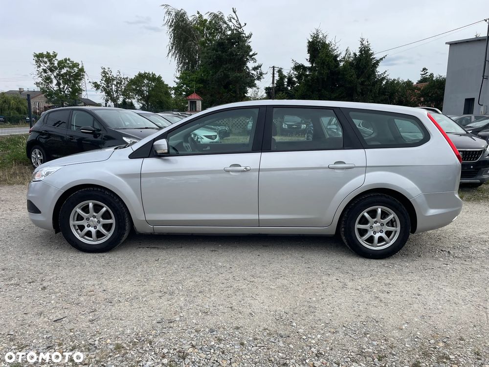Ford Focus 2009 photo 3