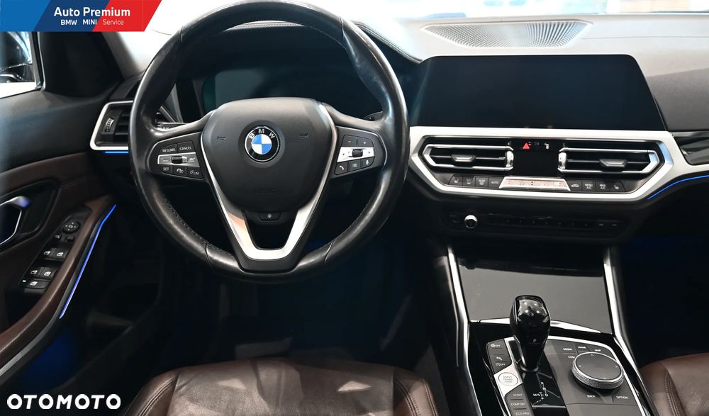 BMW Seria 3 320d xDrive Luxury Line - 8