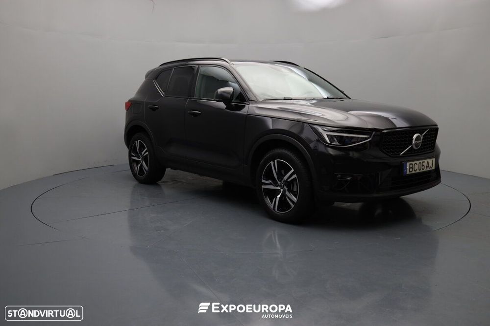 Volvo XC 40 1.5 T2 Plus Dark Auto - 3