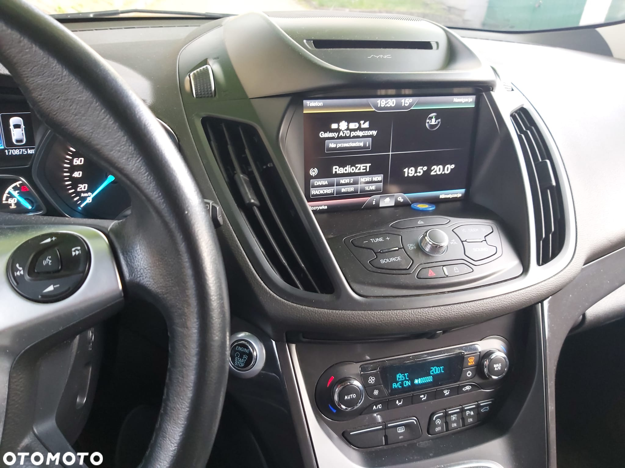 Ford Kuga - 16