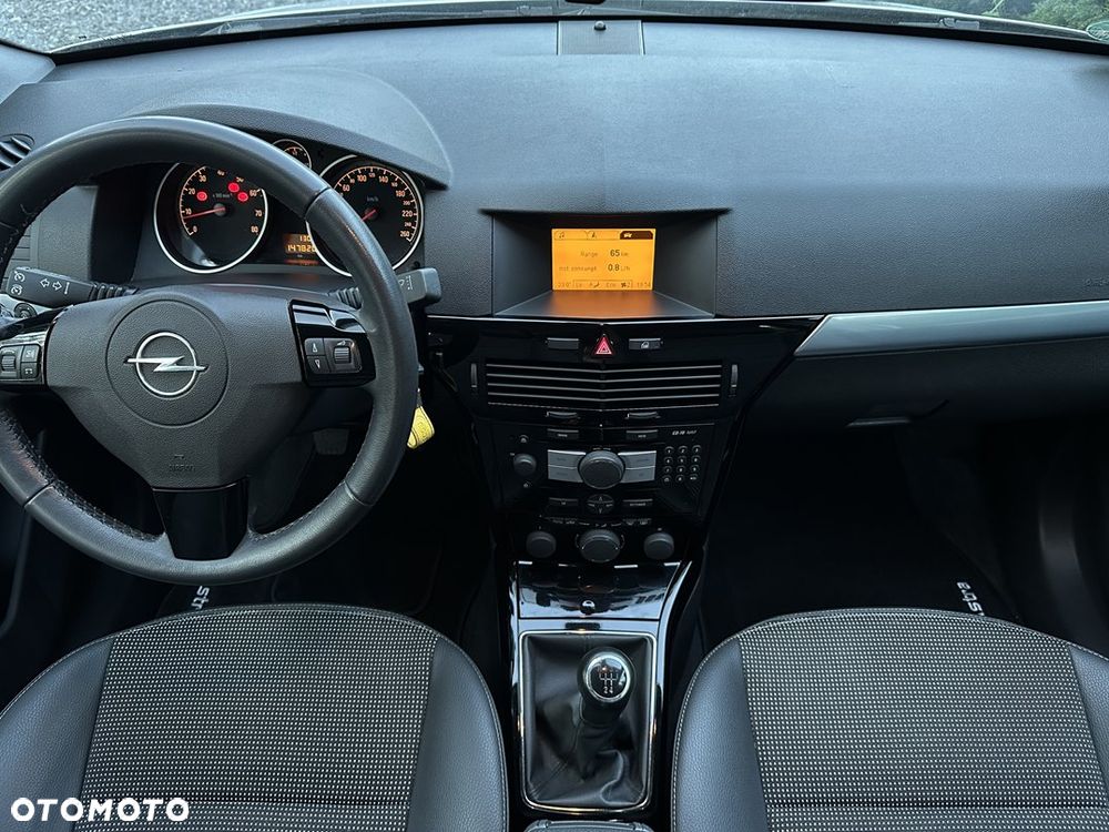 Opel Astra 1.6 Exklusiv - 29
