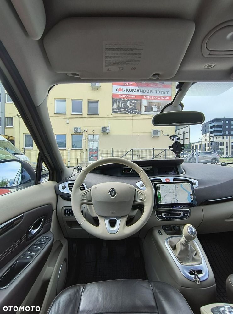 Renault Scenic dCi 160 FAP Dynamique - 9