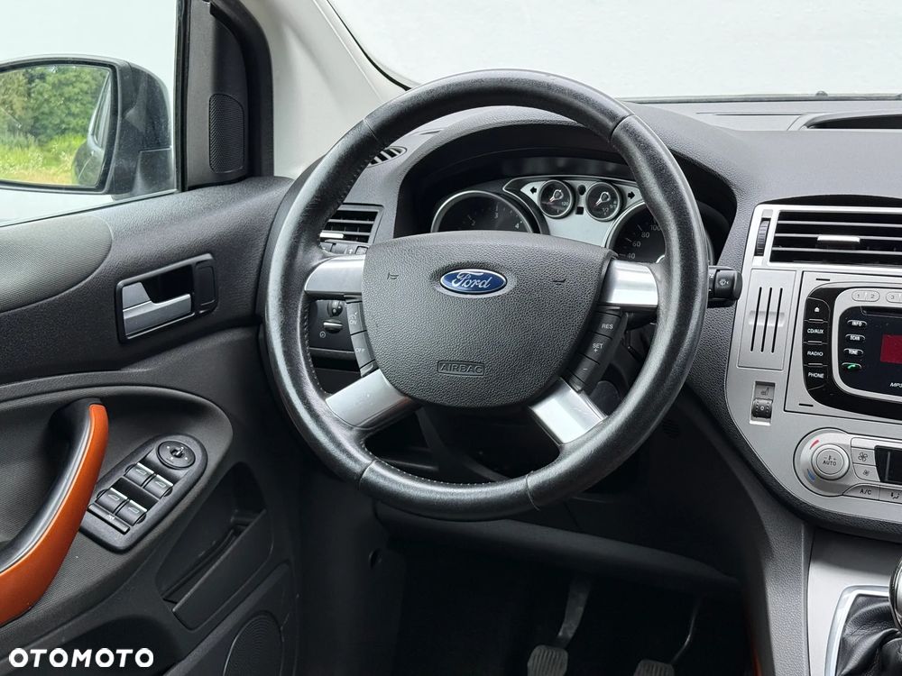 Ford Kuga 2.0 TDCi 4x4 Individual - 27