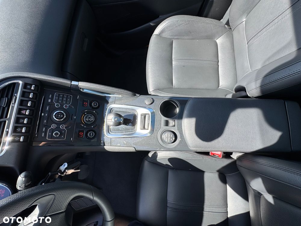 Peugeot 3008 Hybrid4 - 22