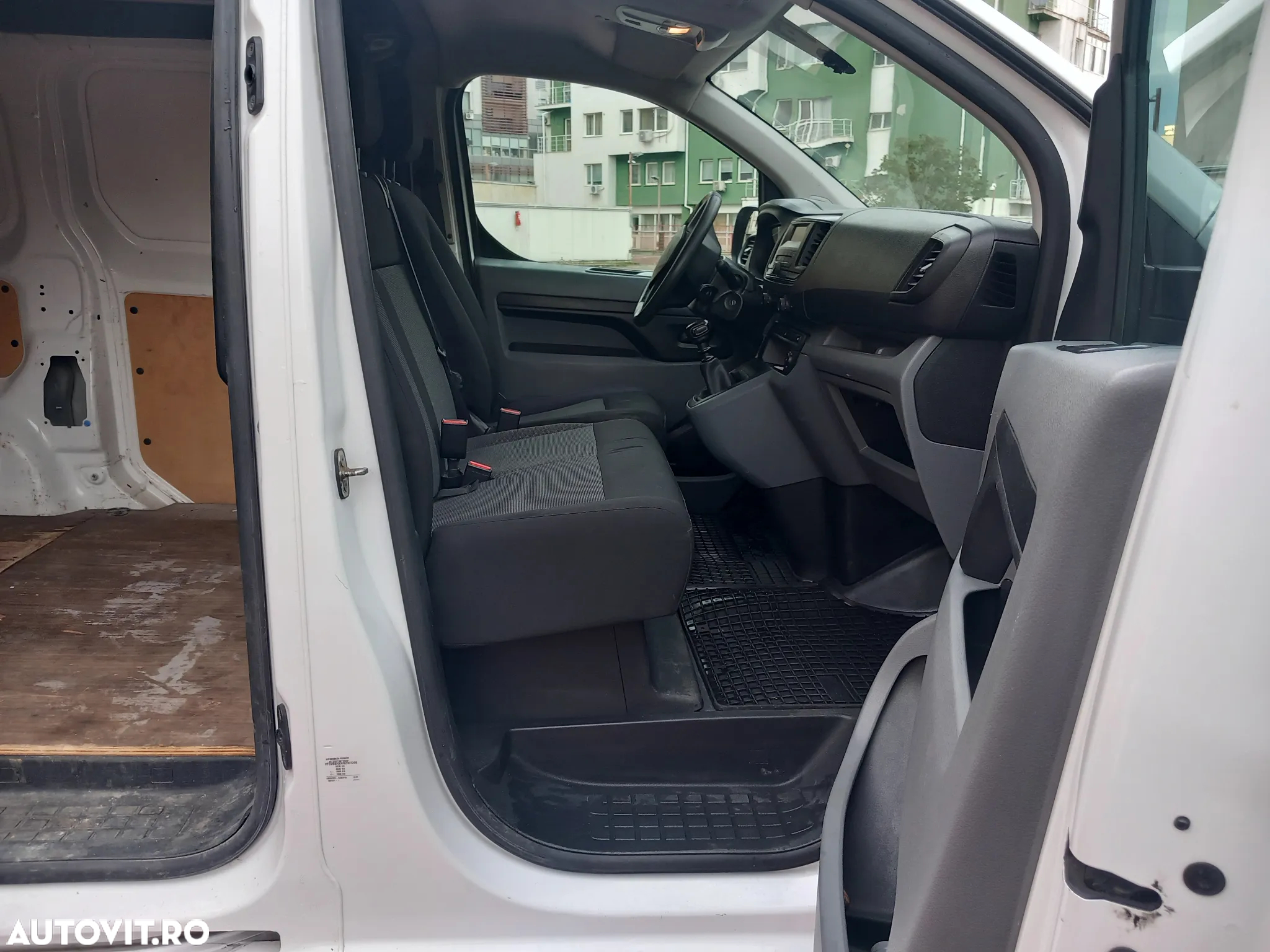 Peugeot Expert Combi L1H1 1.6 BlueHDI 115 S&S - 14