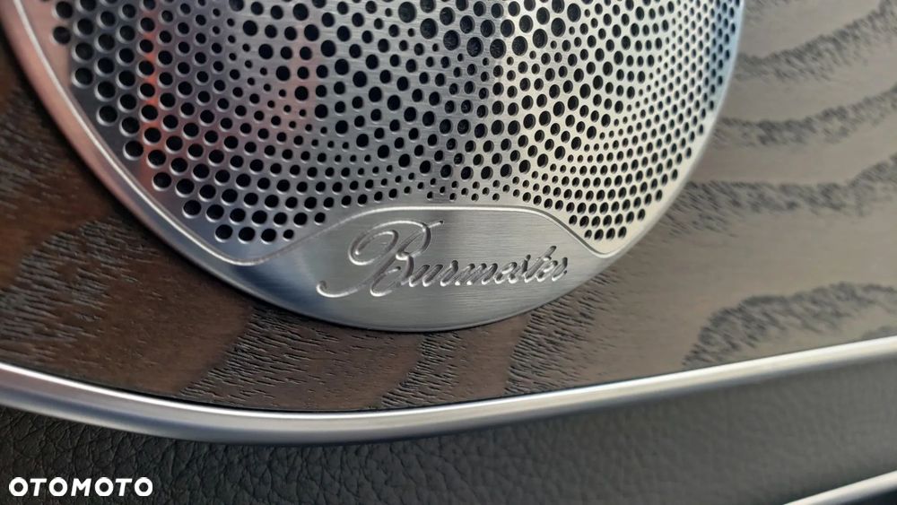 Mercedes-Benz Klasa C 300 9G-TRONIC AMG Line - 31