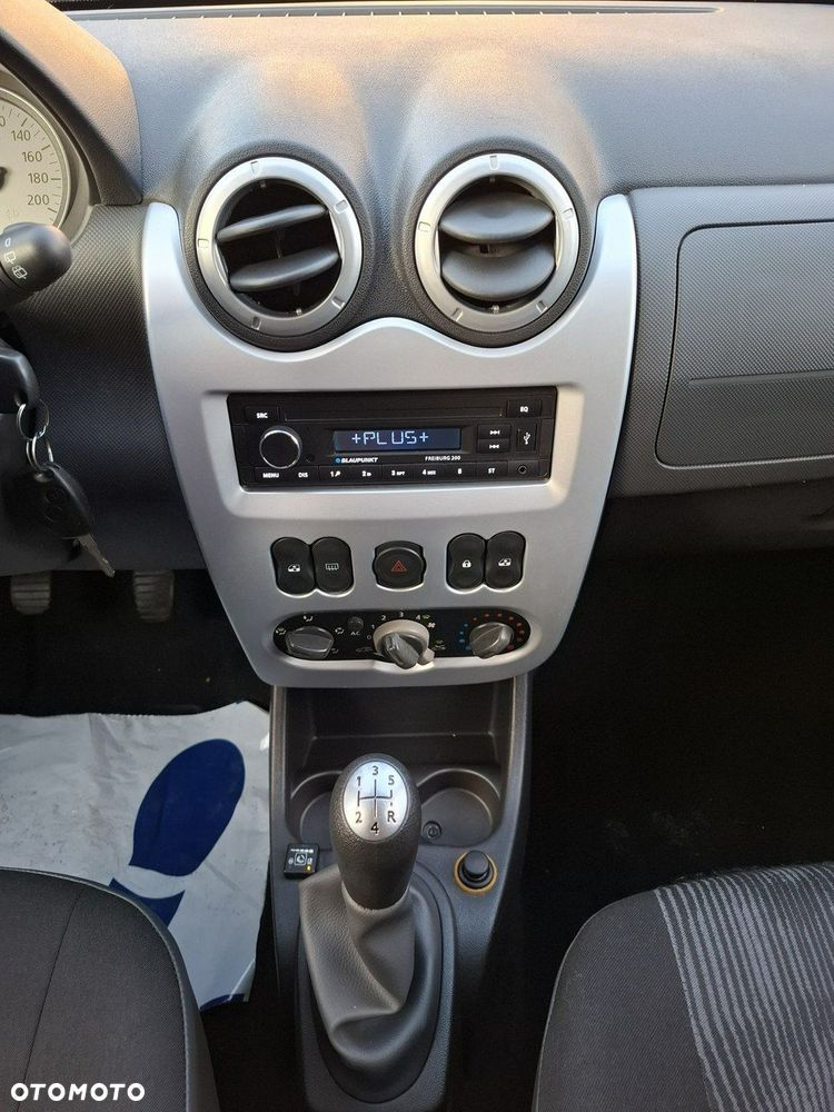 Dacia Logan MCV 1.6 Laureate - 23