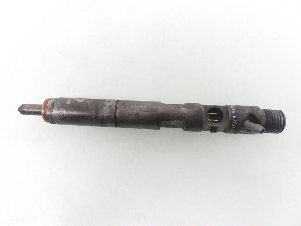 WTRYSKIWACZ RENAULT MEGANE II 1.5 dCi 86 - K9K 724 8200049873 - 2