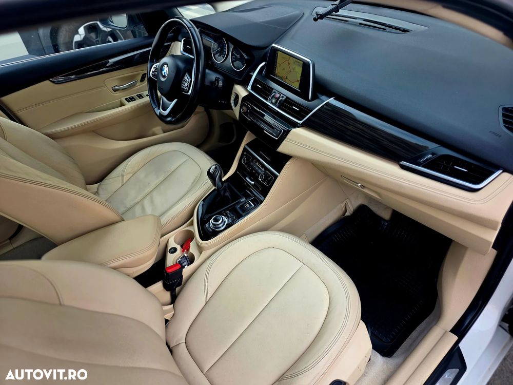 BMW Seria 2 218i Luxury Line - 17