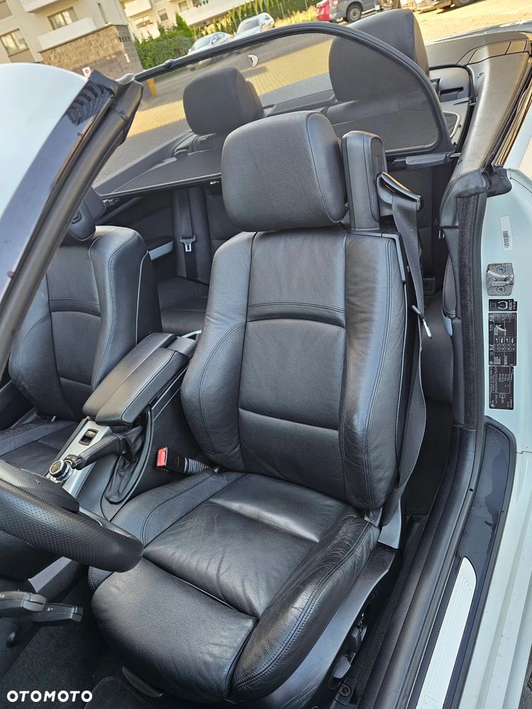 BMW Seria 3 320d - 16